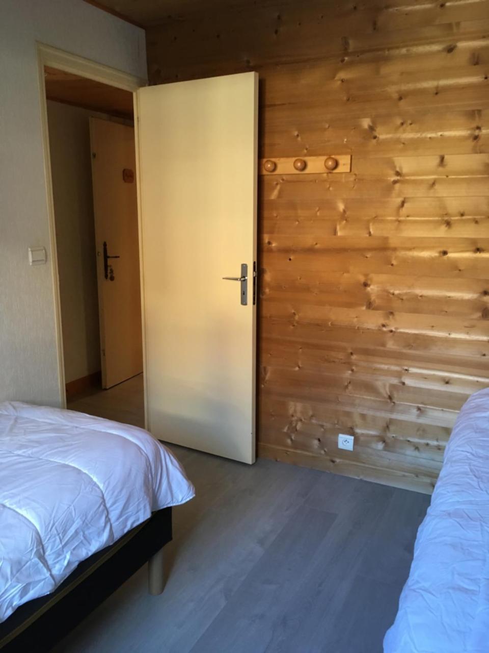 Ferienwohnung Les Amborzales Le Grand-Bornand Exterior foto